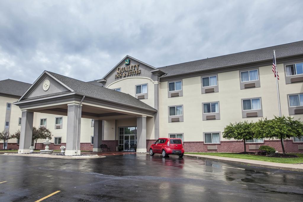 Quality Inn & Suites Hannibal Exterior photo